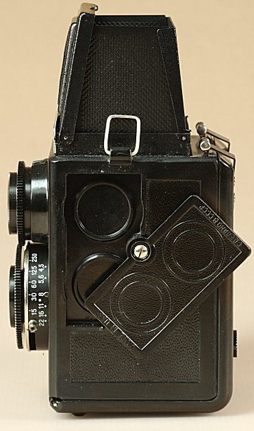 Lubitel 2 côté gauche
