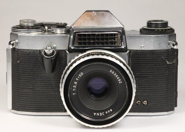 Praktica Nova B