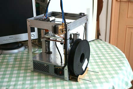 Avec une bobine de filament