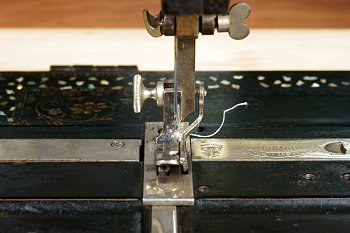 Pied presseur